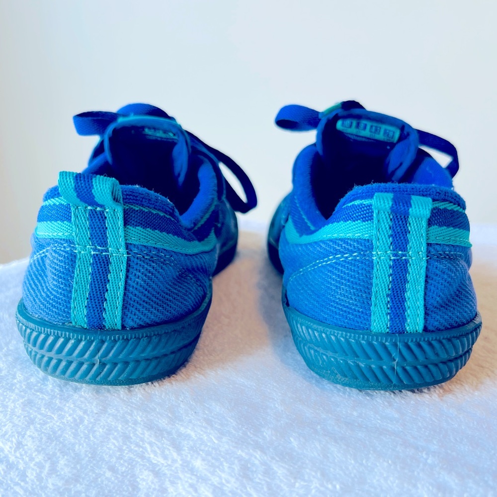 Volley International Sneaker - Picture 9 of 13